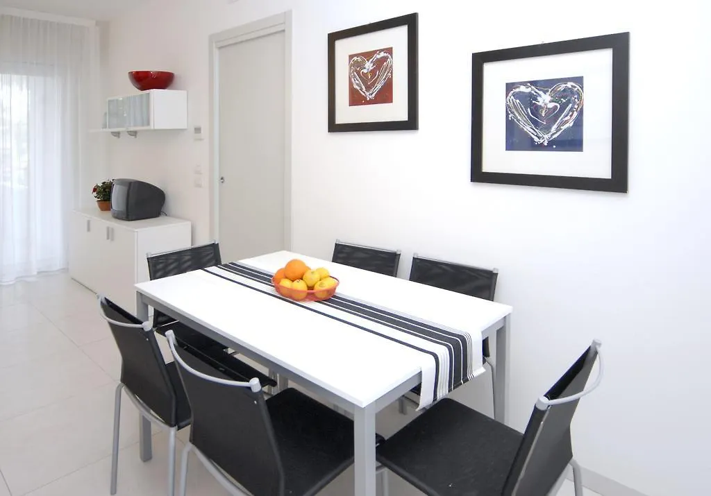Ai Lecci Apartment Bibione